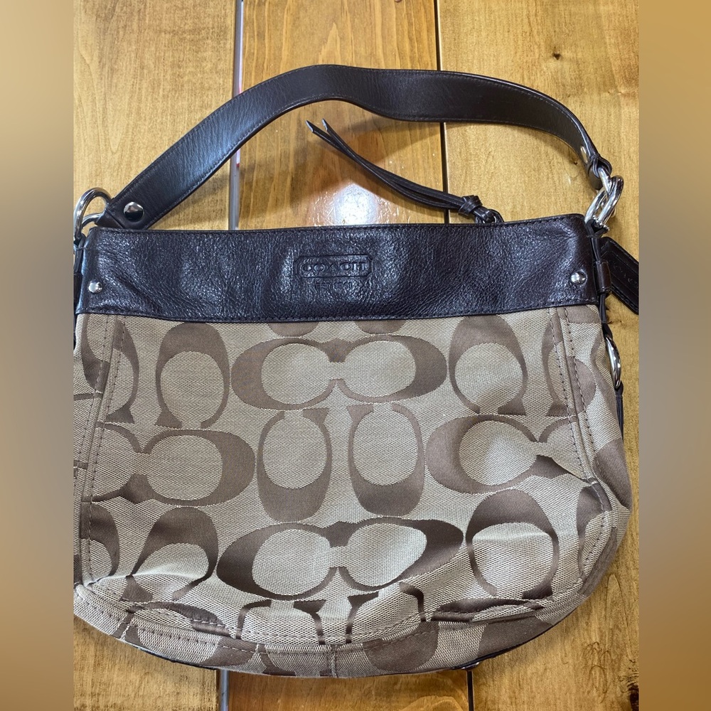 Coach Zoe Signature Khaki brown shoulder bag